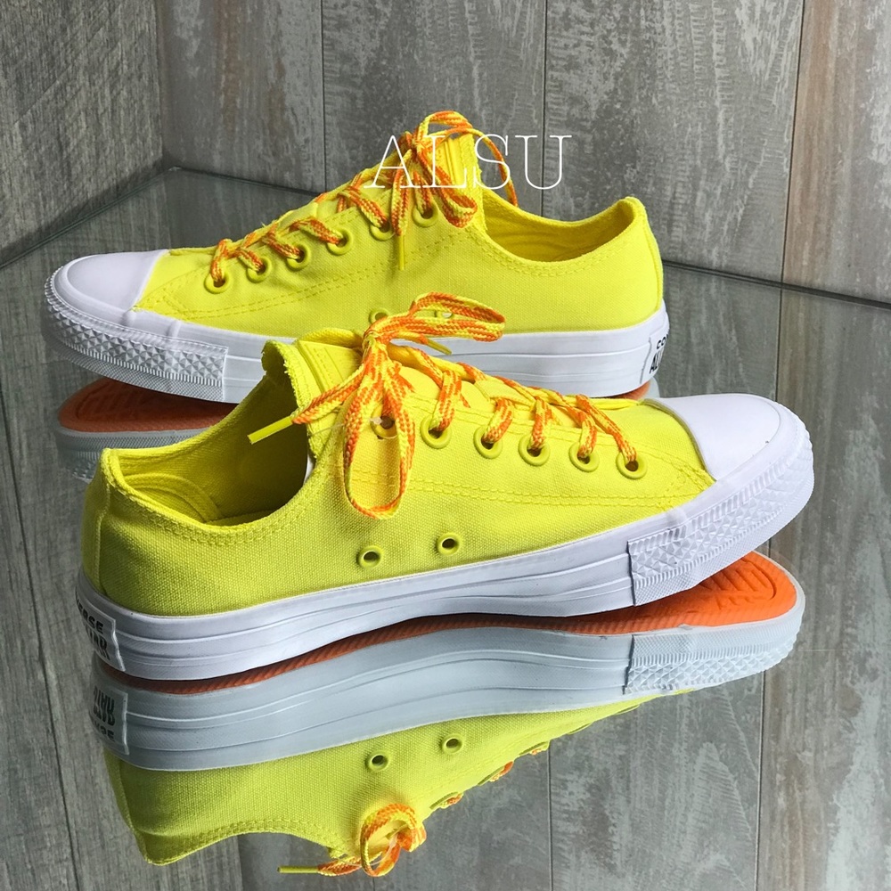 NWT Converse Ctas OX Fresh Yellow Canvas W AUTHENT - Picture 4 of 8